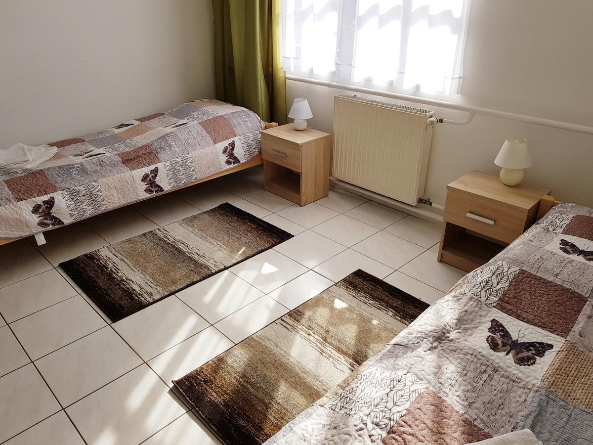 La Boheme Apartman Miskolc Kültér fotó