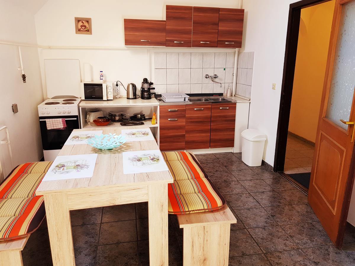 La Boheme Apartman Miskolc Kültér fotó